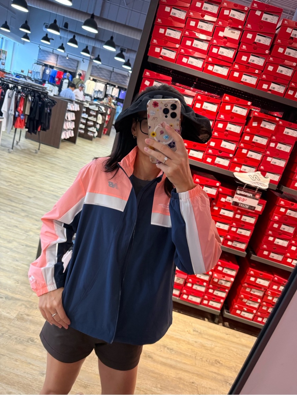 Brand New!New Balance Women's wind breaker jacket,pink/navy,good deal👍